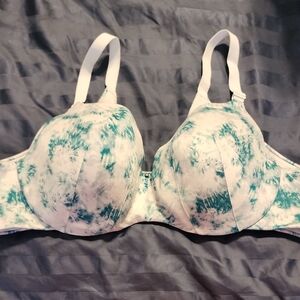 Tie-Dye Underwire Bra Size 46C From Lane Bryant
